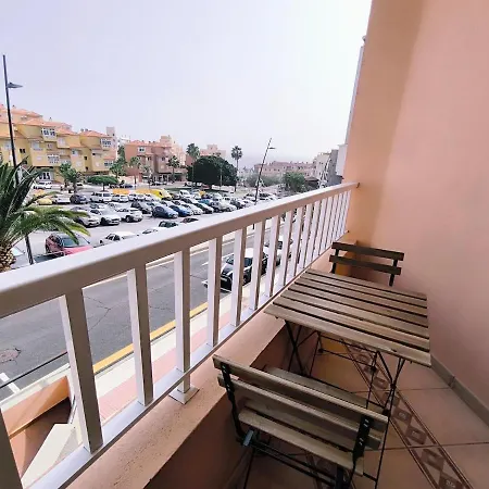 Tara Sunset شقة كانديلاريا
